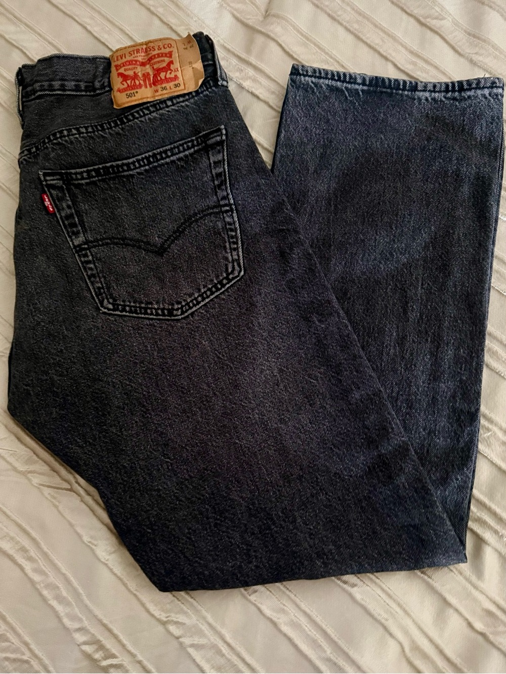 Levi's 501 Men's Straight-Leg Denim Jeans